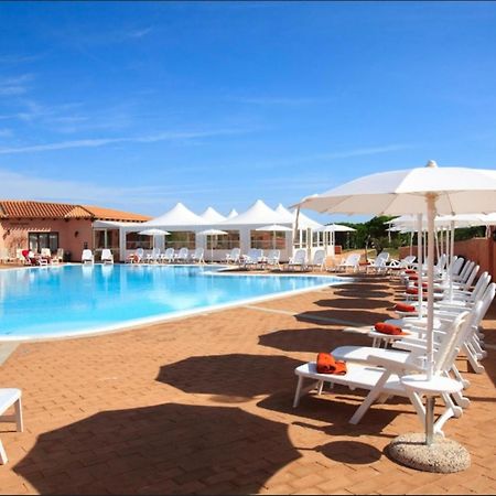 Residence Pierre & Vacances Vignola Mare Eksteriør billede